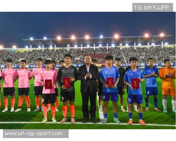 足球骑士482带你领略激情四射的绿茵场，畅享无与伦比的足球盛宴与精彩瞬间